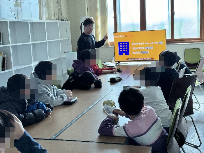 썸네일 이미지