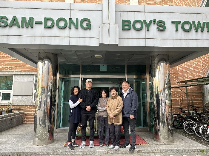 썸네일 이미지