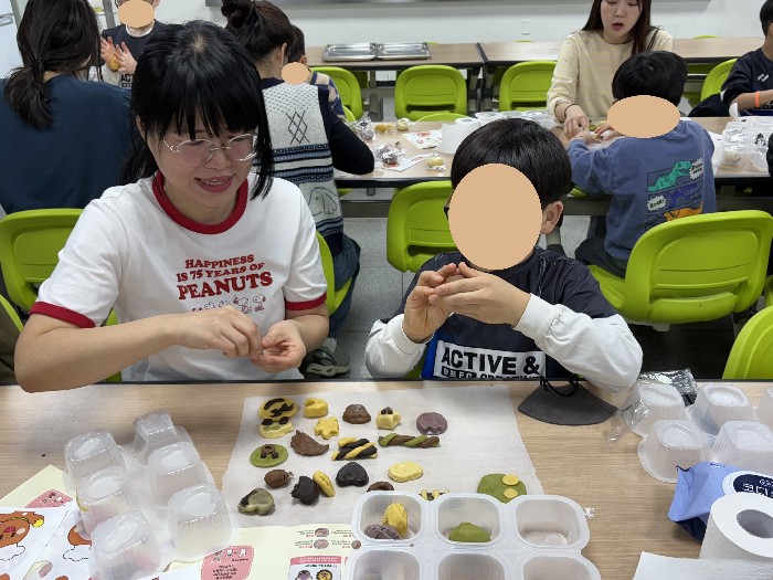 썸네일 이미지