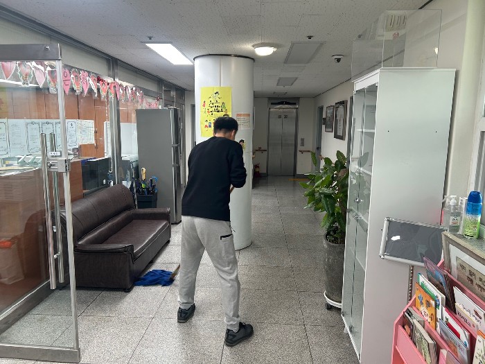 썸네일 이미지