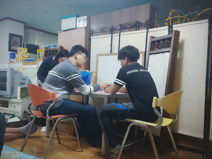 썸네일 이미지